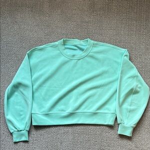 Lululemon Softstreme Perfectly Oversized Cropped Crew